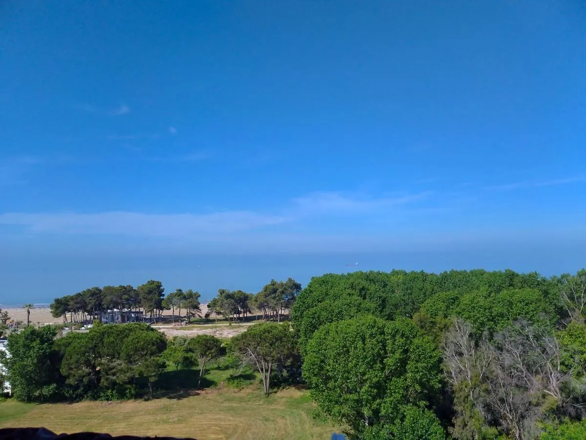 Apartman Yellow Building Durrës
