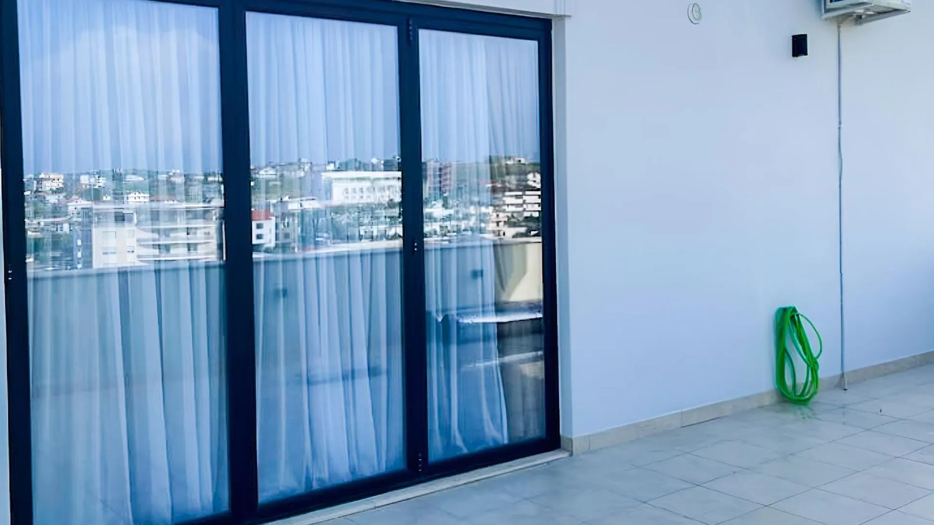 Yellow Building Durres Apartment